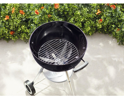 Klotgrill med grillgaller och hjul