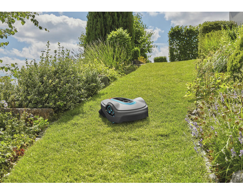 Gardena robotgräsklippare på en gräsmatta