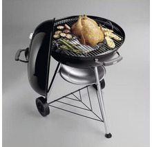 Klotgrill med grillad kyckling, potatis och sparris