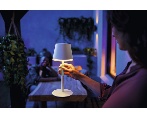 Bordslampa för belysning av terrasser och trädgårdar