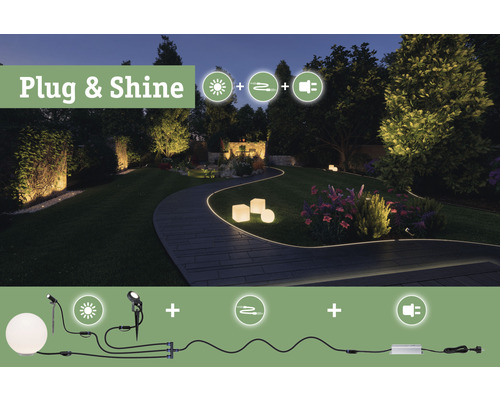 Belyst trädgård med Plug and Shine system för utomhusbruk