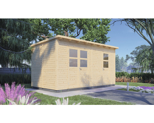 Trädgårdshus i trä med fönster och dörr i trädgården