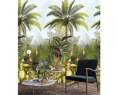 Vardagsrum med palmer och tropiska växter som väggmotiv