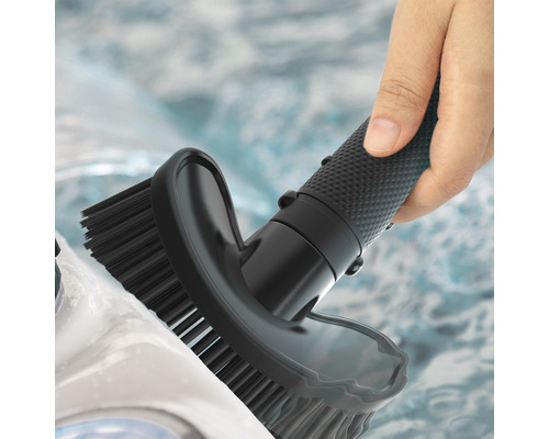 Rengöring med borste för bilvård