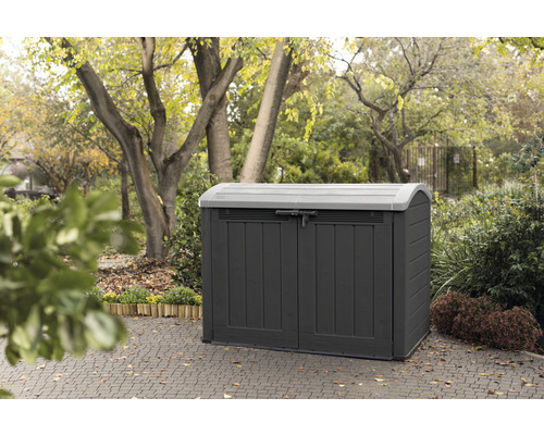 Trädgårdsskåp av plast utomhus