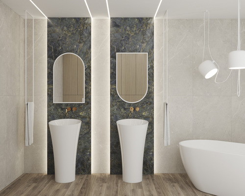 Badrum med fristående handfat, speglar och badkar