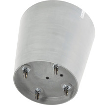 Blomkruka av plast med hjul