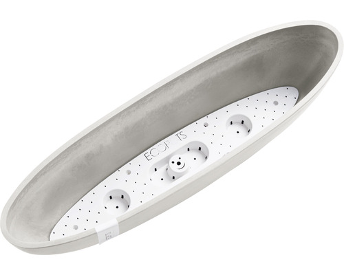 Båtformad planteringslåda med bevattningssystem