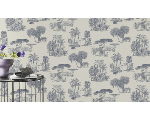 Tapet med djungelmotiv med träd och djur