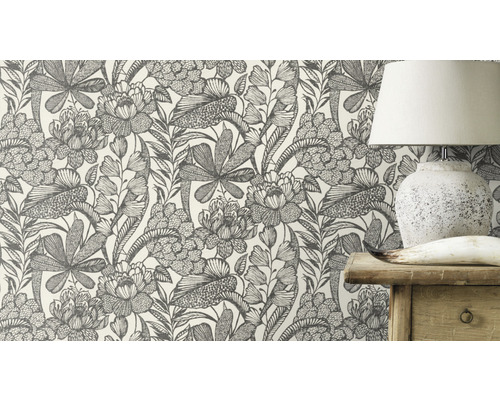 Tapet med blommönster i interiör