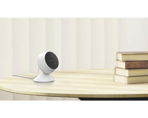 Övervakningskamera på ett bord