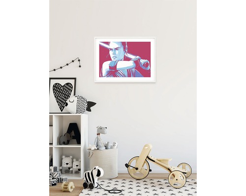 Inramad bild av Rey från Star Wars i barnrummet