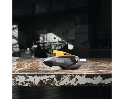 Steinel varmluftspistol på en arbetsbänk