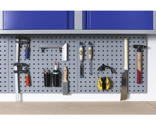 Verkstadsutrustning med verktygstavla, verktyg och tillbehör