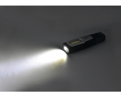 Batteridriven lampa med LED-ljus