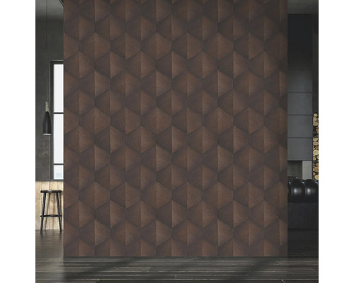 Interiör med mörk väggtapet i 3D-kubdesign