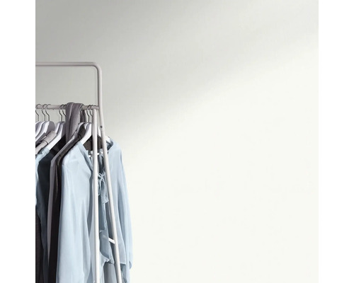 Klädställning med olika klädesplagg