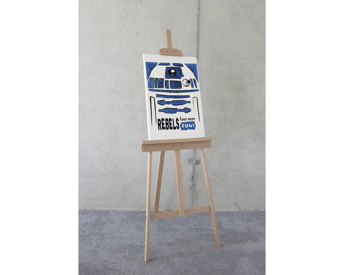 Staffli med duk och Star Wars-motiv