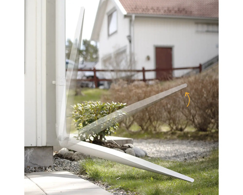 Illustration av en stuprörsklaff i öppet läge för avledning av regnvatten