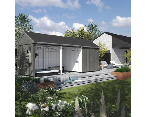 Trädgårdsscen med trähus, terrass med sittdynor, trädgårdsmöbler och bubbelpool