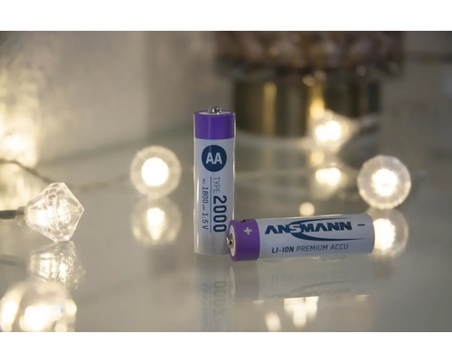 Två Ansmann AA litiumjonbatterier med 1,5 volt