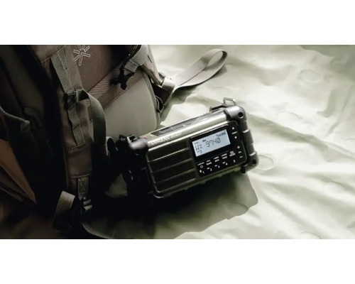 Bärbar radio med ryggsäck