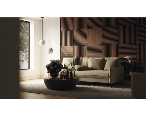 Vardagsrum med soffa, soffbord, hänglampor och väggpaneler med trästruktur