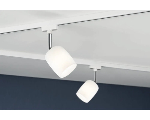 Två taklampor med skensystem för rumsbelysning