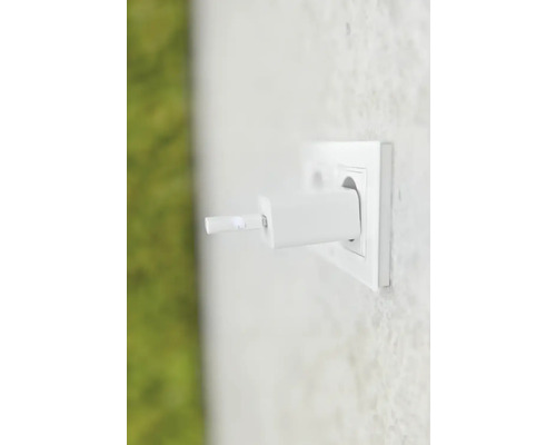 Laddare med USB-kontakt i uttag