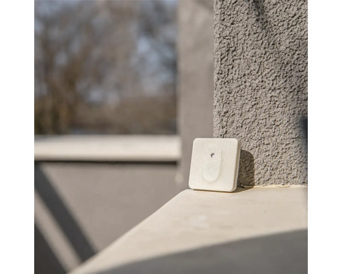 Fyrkantig detektor på en murkant