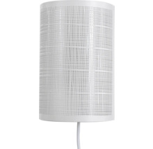 Vit vägglampa med textur och kabel.