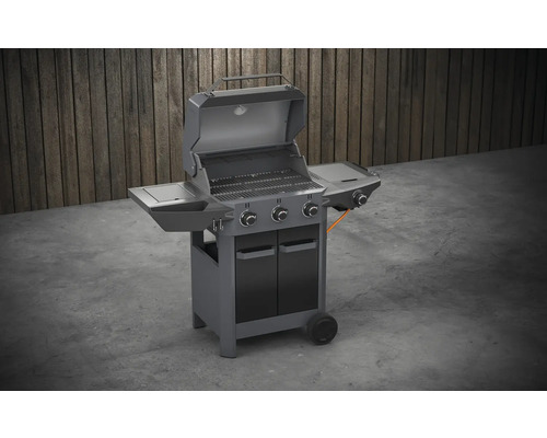 Gasolgrill med tre brännare, förvaringsytor och underskåp