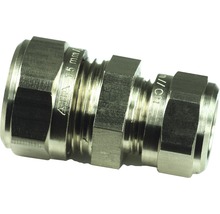 Rörkoppling av metall med en diameter på 15 mm