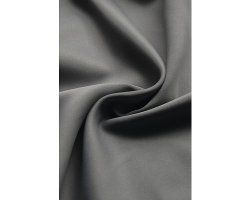 Närbild av grått tyg med veck