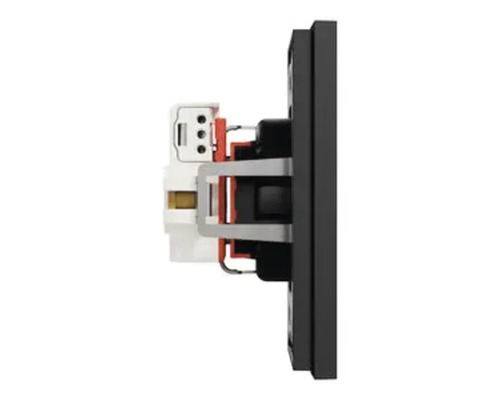 Sidovy av en elektrisk strömbrytare med monteringsdetaljer