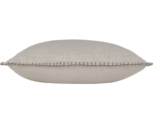 Prydnadskudde med dekorativ söm