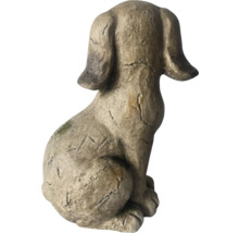 Dekorativ hundfigur av sten för utomhusbruk