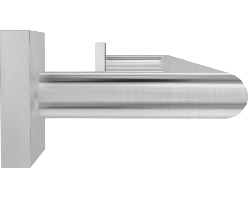 Metallgarderobstång med fäste för kläder