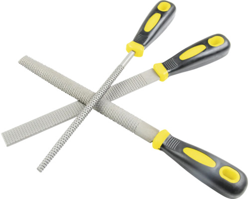 Tre raspar med plasthandtag korsade