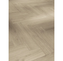 Ljust trägolv lagt i fiskbensmönster