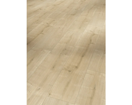 Laminatgolv med trästruktur