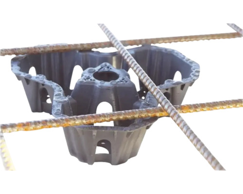 Plastdistans med armeringsstål