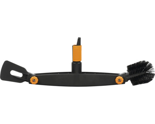 Rengöringsverktyg med borste och skrapa