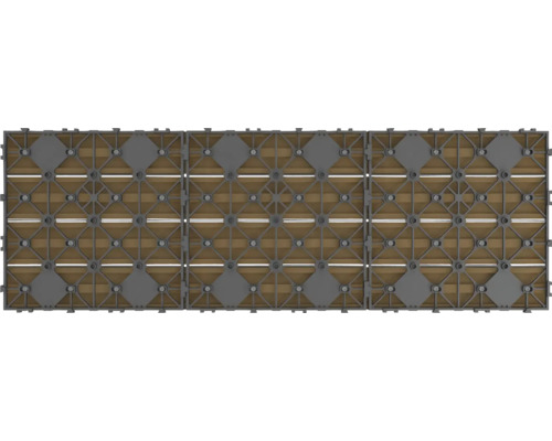 Kompositplattor med träutseende och plastunderkonstruktion