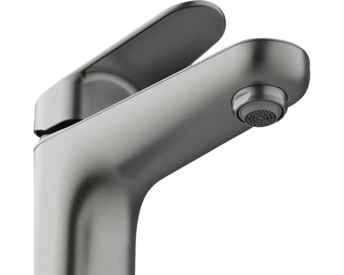 Tvättställsblandare i metall