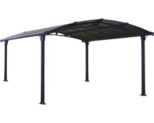 Fristående carport med stålkonstruktion och tak