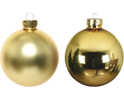 Två julgranskulor för juldekoration