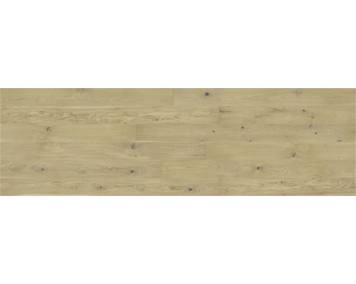 Trägolv av ljust trä med kvistar