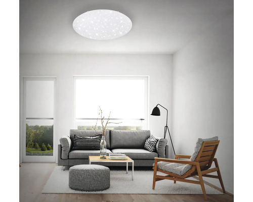 Vardagsrum med taklampa