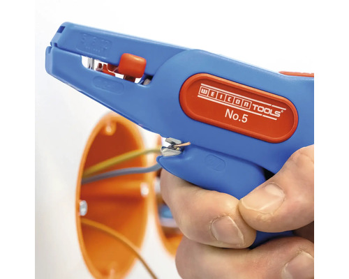 Avdragare för att skala kablar i handen